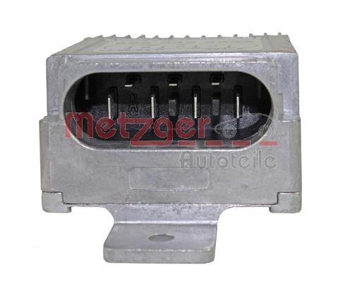 Ilustracja 0917037 METZGER AUTOTEILE sterownik, wentylator elektryczny (chłodzenie silnika)