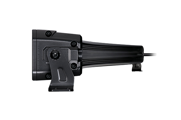 Ilustracja 1FJ 358 196-621 HELLA reflektor dalekosiężny