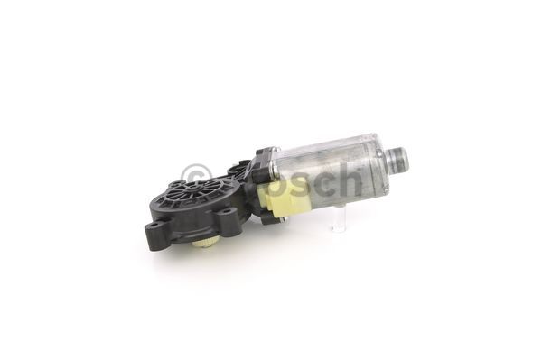 Ilustracja 0 130 821 726 BOSCH silnik elektryczny, podnośnik szyby