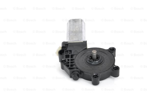 Ilustracja 0 130 822 004 BOSCH silnik elektryczny, podnośnik szyby