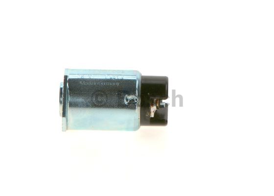 Ilustracja 0 330 001 003 BOSCH elektromagnes
