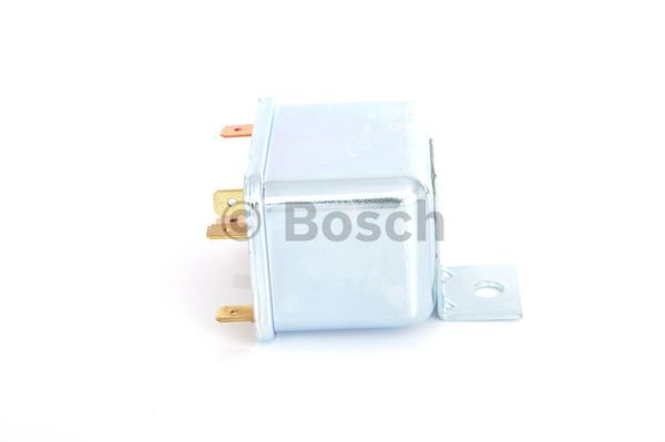 Ilustracja 0 332 515 022 BOSCH przekaźnik, prąd pracy