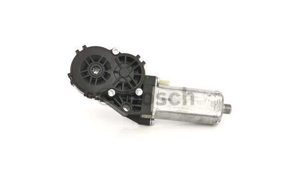 Ilustracja 0 390 203 308 BOSCH silnik elektryczny