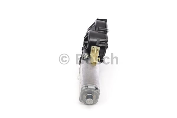 Ilustracja 0 390 203 309 BOSCH silnik elektryczny