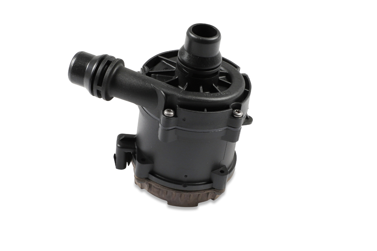 Ilustracja AP8377 HEPU dodatkowa pompa wody (obieg wody chłodzącej)