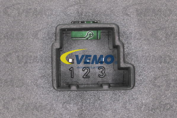 Ilustracja V30-73-0200 VEMO przełącznik, podnośnik szyby