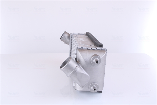 Ilustracja 96192 NISSENS chłodnica powietrza doładowującego - intercooler