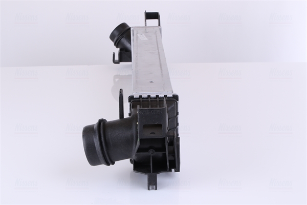 Ilustracja 96379 NISSENS chłodnica powietrza doładowującego - intercooler