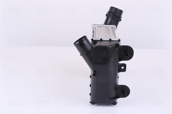 Ilustracja 96410 NISSENS chłodnica powietrza doładowującego - intercooler