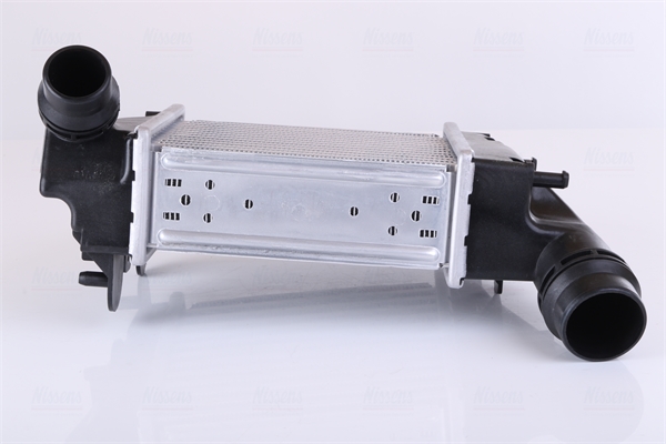 Ilustracja 96452 NISSENS chłodnica powietrza doładowującego - intercooler