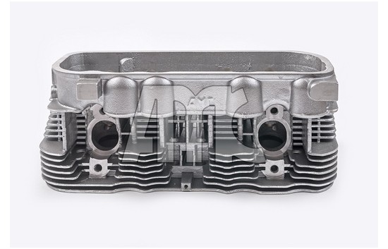 Ilustracja 910389 AMC głowica silnika