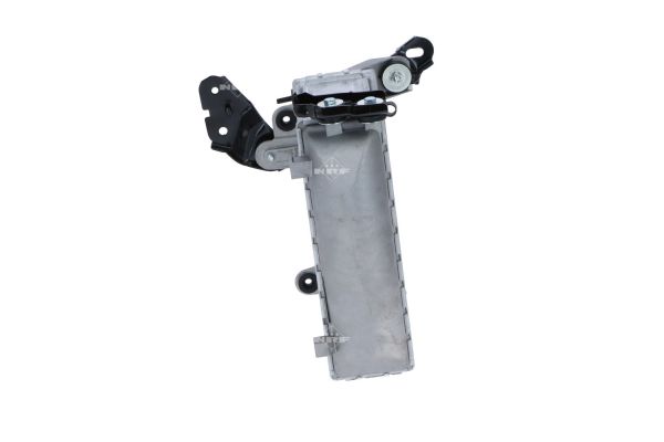 Ilustracja 30999 NRF chłodnica powietrza doładowującego - intercooler