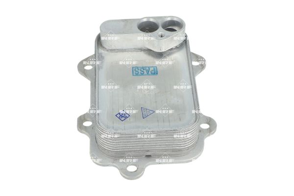 Ilustracja 31904 NRF chłodnica oleju, olej silnikowy