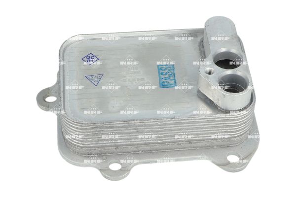 Ilustracja 31904 NRF chłodnica oleju, olej silnikowy