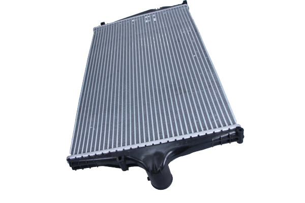 Ilustracja AC630068 MAXGEAR chłodnica powietrza doładowującego - intercooler