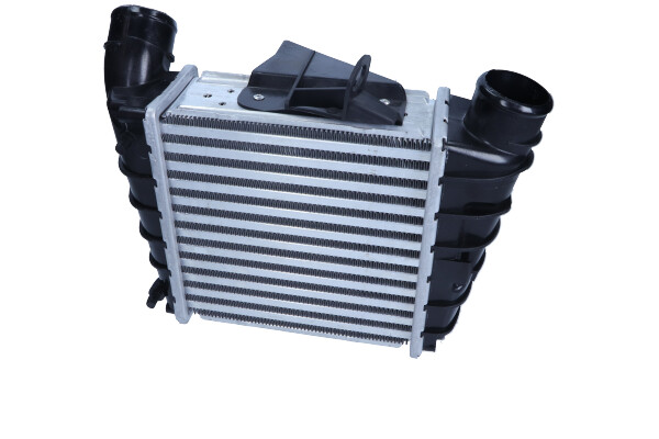 Ilustracja AC688946 MAXGEAR chłodnica powietrza doładowującego - intercooler