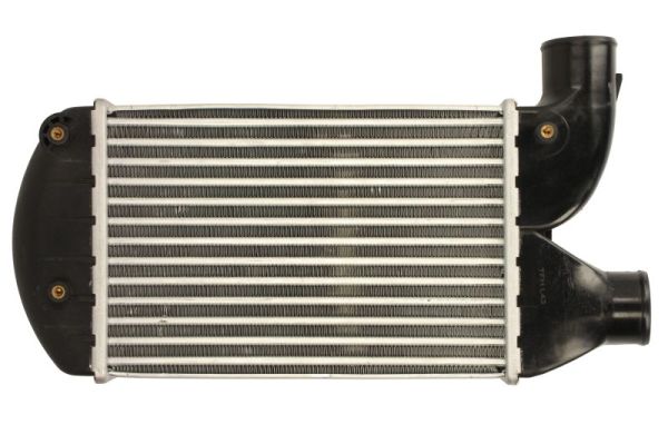 Ilustracja DAF006TT THERMOTEC chłodnica powietrza doładowującego - intercooler