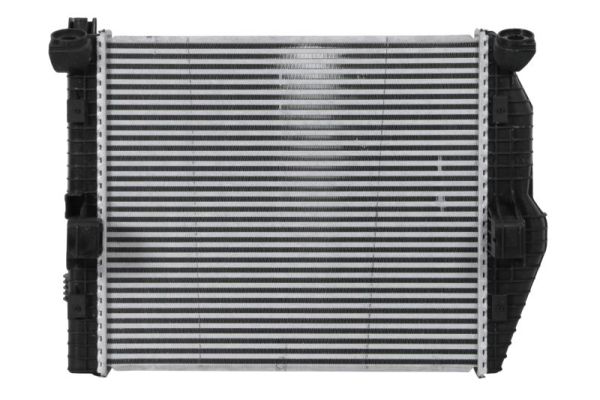 Ilustracja DAME002TT THERMOTEC chłodnica powietrza doładowującego - intercooler