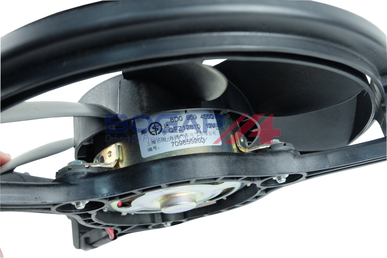 Ilustracja A4243108 BOGAP wentylator, chłodzenie silnika