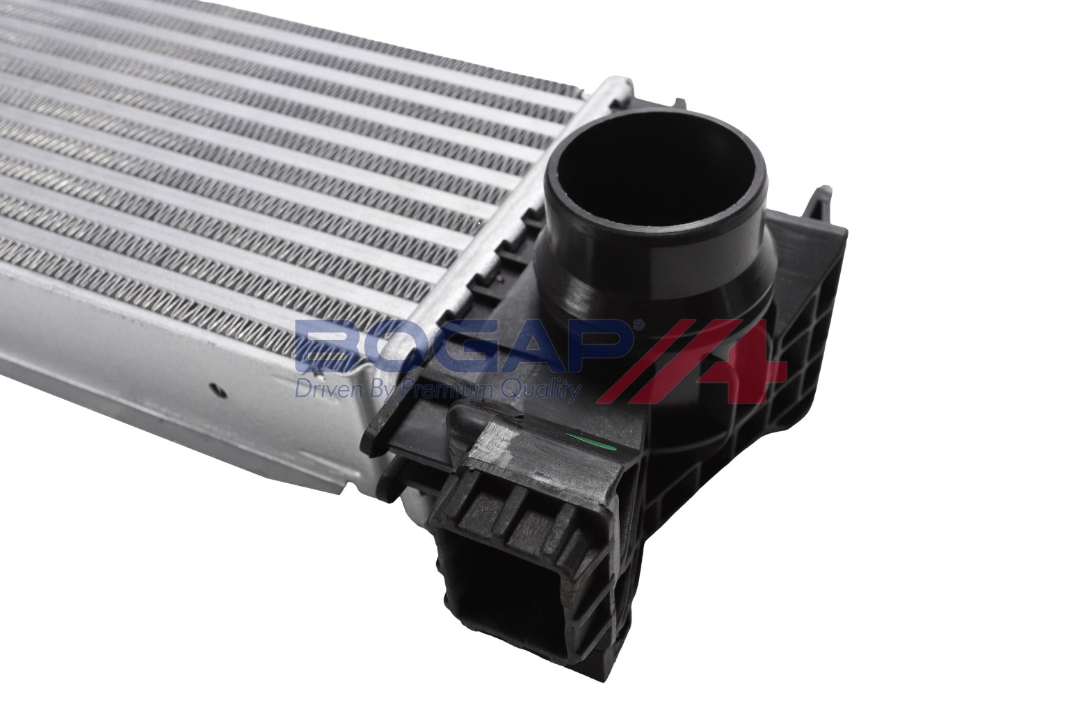 Ilustracja C4220126 BOGAP chłodnica powietrza doładowującego - intercooler