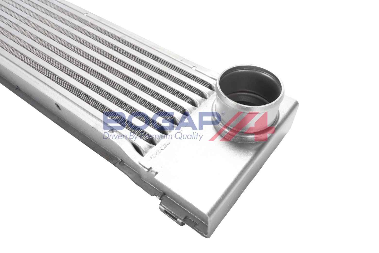 Ilustracja C4220129 BOGAP chłodnica powietrza doładowującego - intercooler