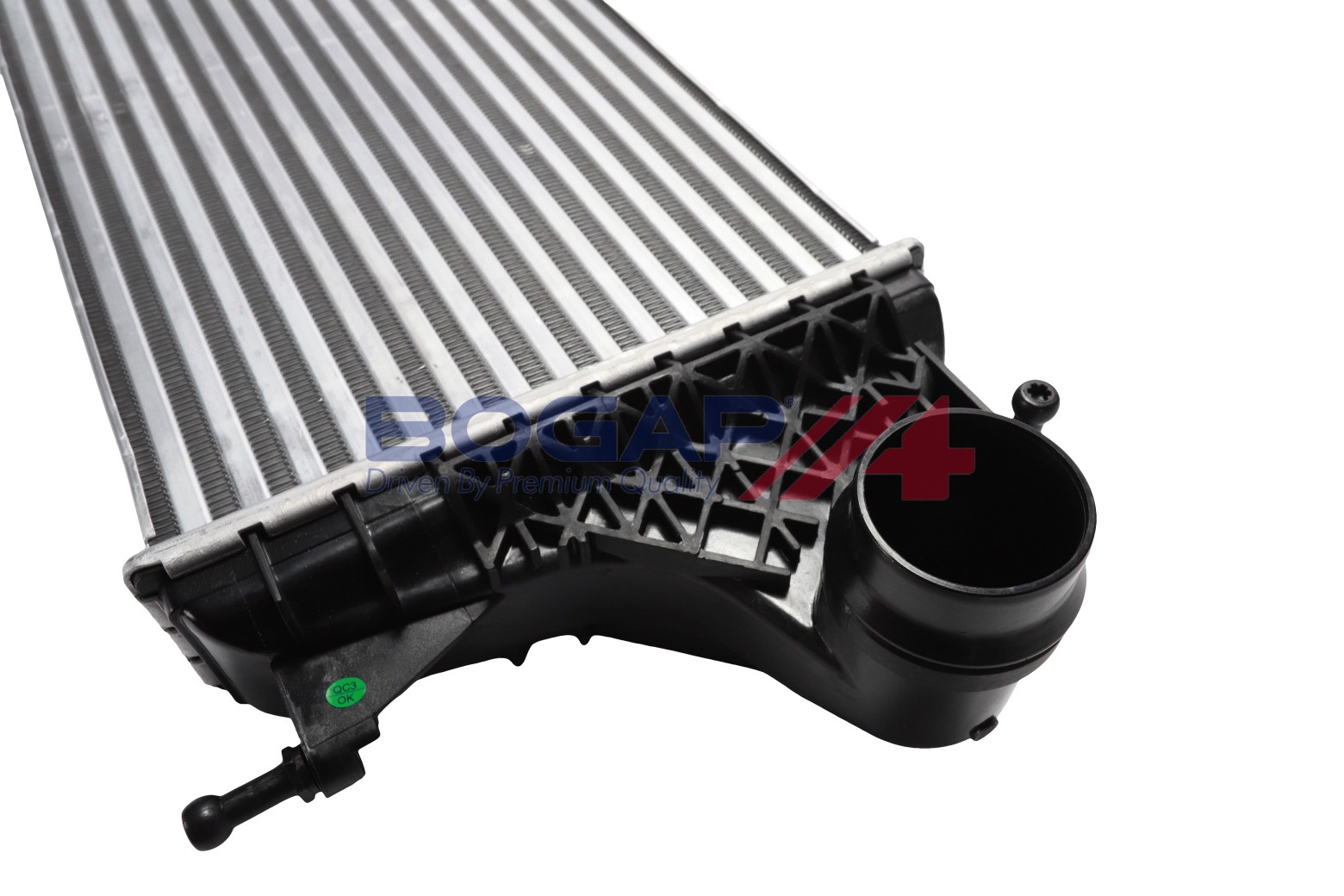 Ilustracja C4220132 BOGAP chłodnica powietrza doładowującego - intercooler