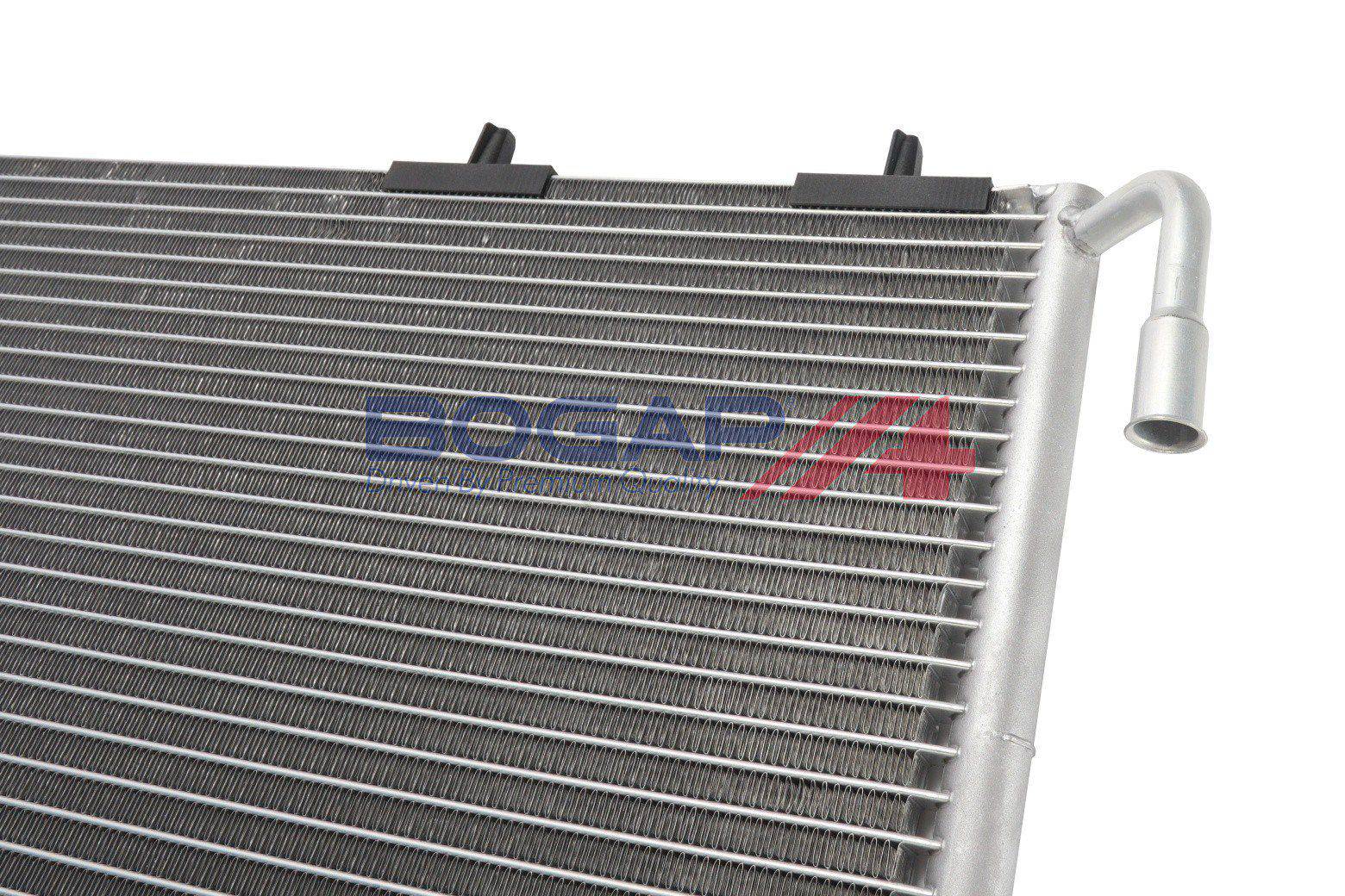 Ilustracja P4117123 BOGAP skraplacz, klimatyzacja