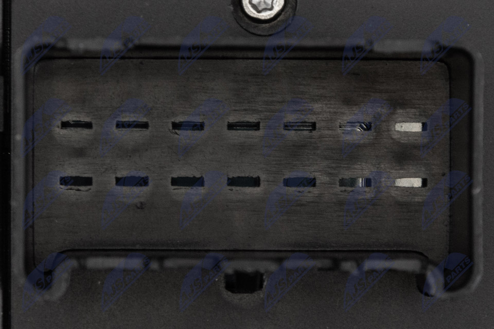 Ilustracja EWS-CH-064 NTY przełącznik, podnośnik szyby