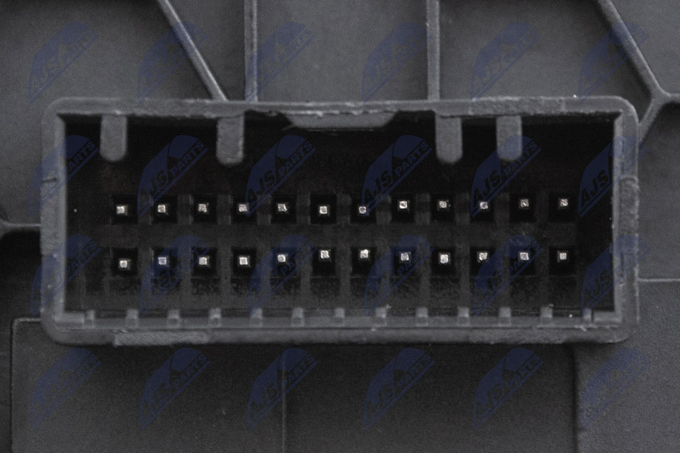 Ilustracja EWS-RE-095 NTY przełącznik, podnośnik szyby